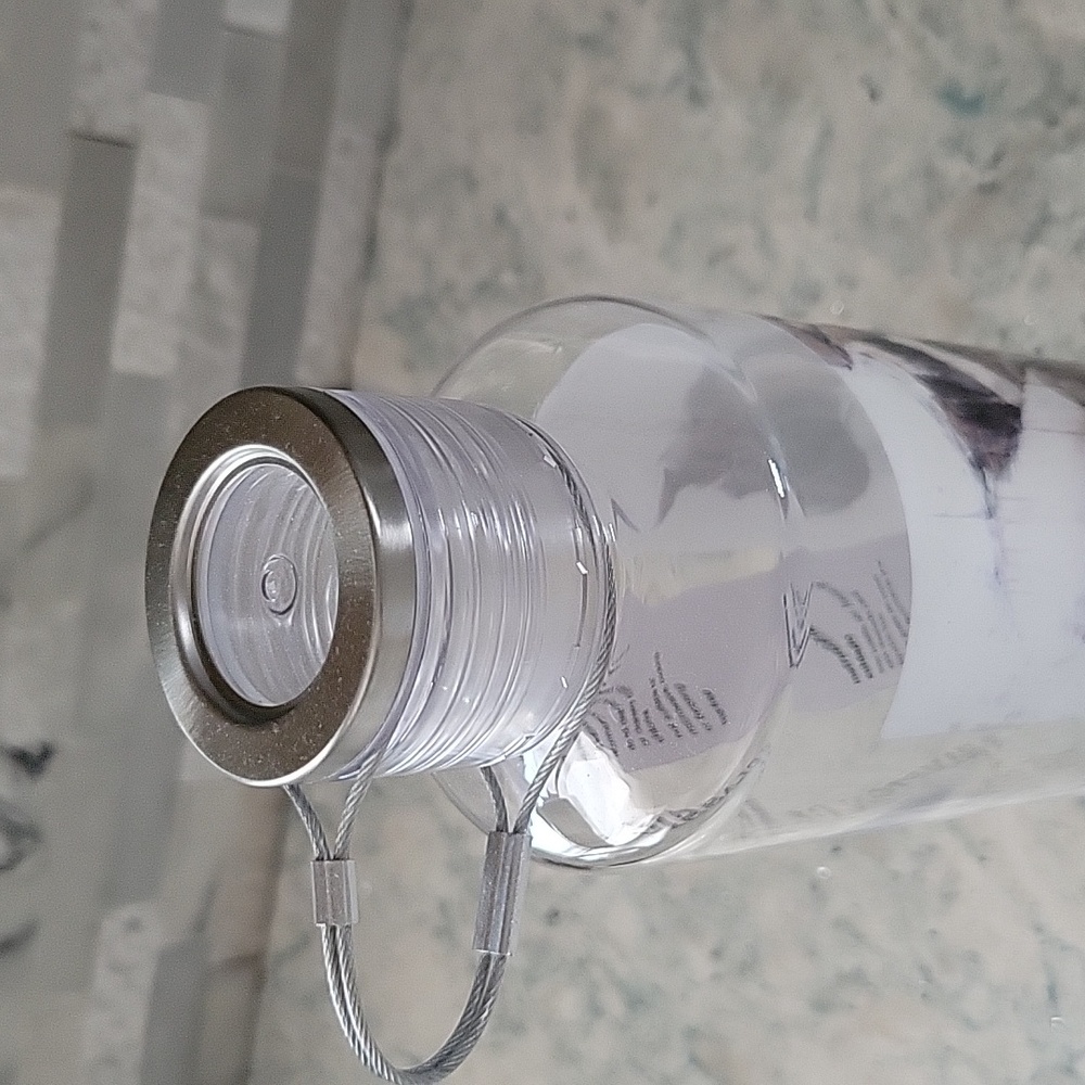 The Hampton Classic Horse Show Water Bottle Plastic BPA - FREE &  NEW 🐎💕 - Picture 3 of 7